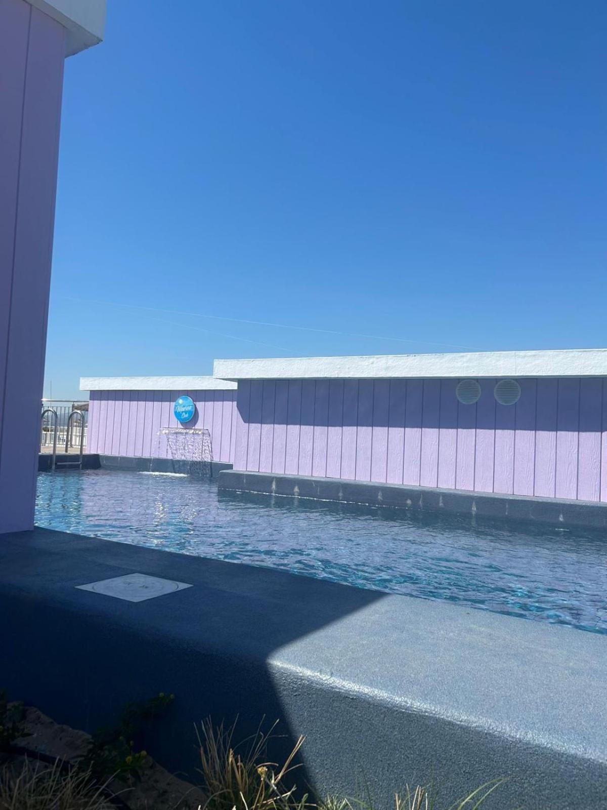 Marina Club Luxury Private Studio With Pool And Incredible Views Гибралтар Екстериор снимка
