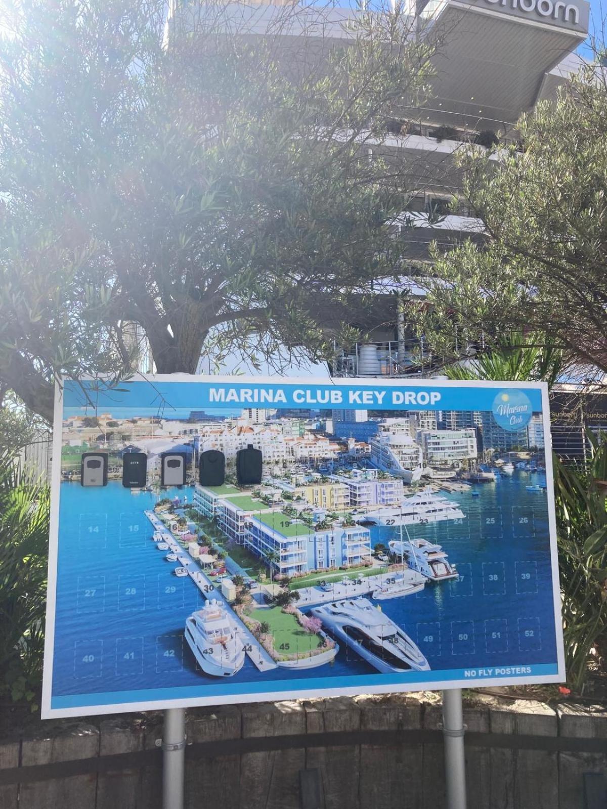 Marina Club Luxury Private Studio With Pool And Incredible Views Гибралтар Екстериор снимка